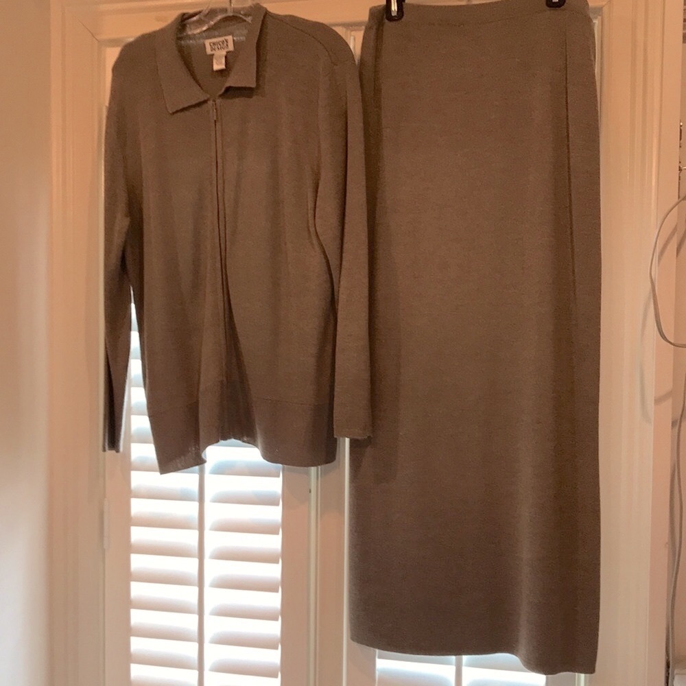 Chicos knit matching jacket and skirt